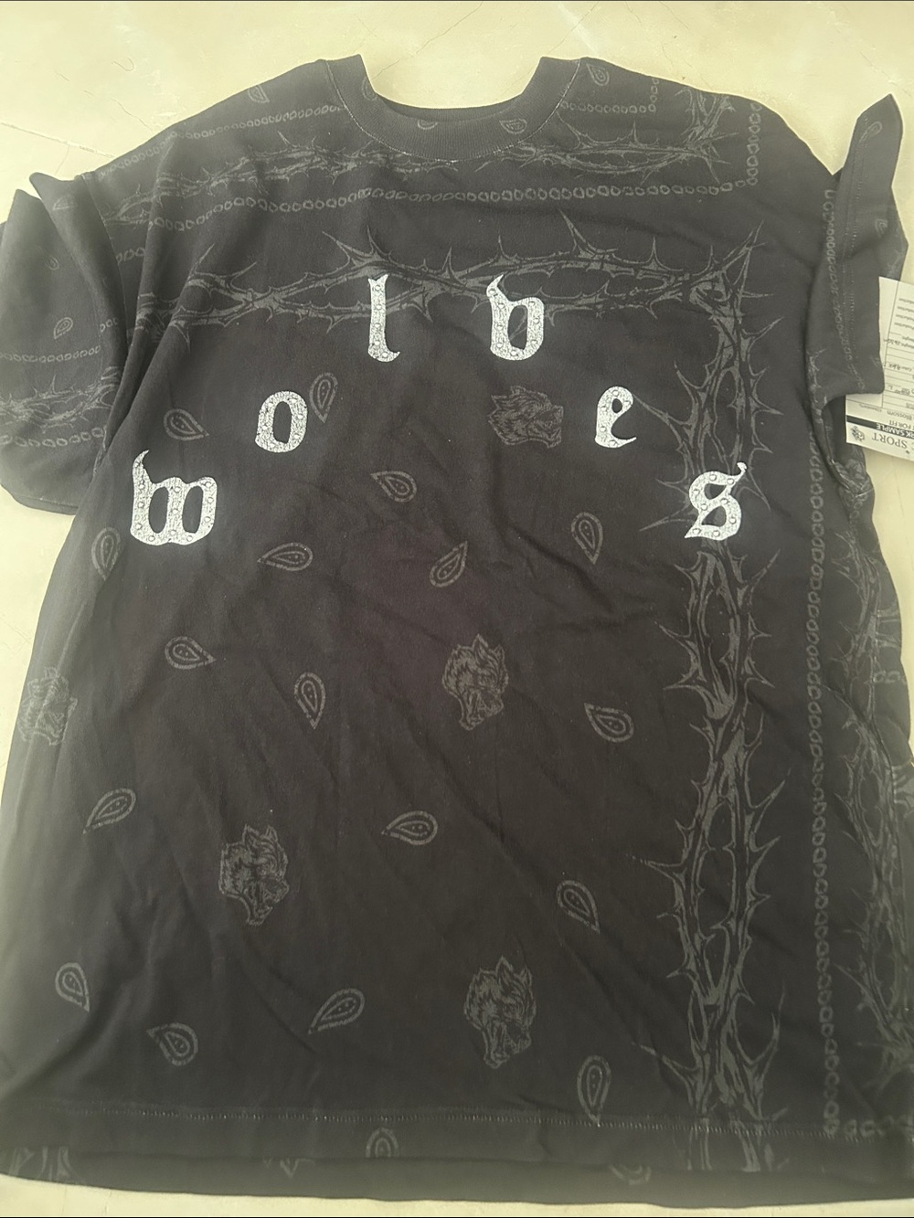 Darc sport men's tee size L stated  artwork Lettering sample wolves